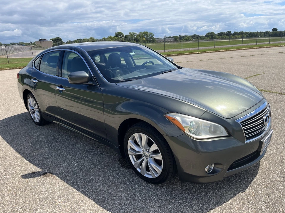 2011 Infiniti M 3rd Gen - Image 4 of 21