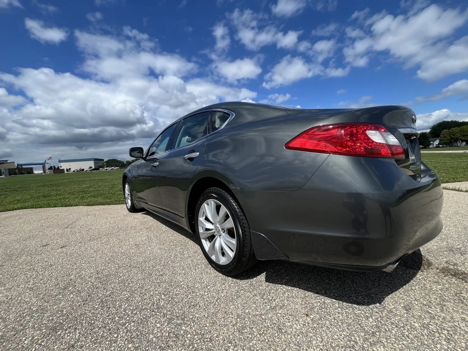 2011 Infiniti M 3rd Gen - Image 17 of 21