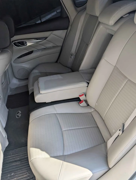 2011 Infiniti M/Q70 4th Gen - Image 6 of 12