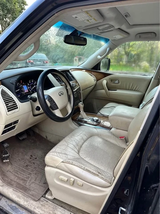 2011 Infiniti QX80 - Image 8 of 10
