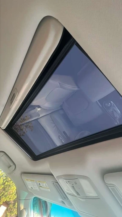 2011 Infiniti QX80 - Image 12 of 14