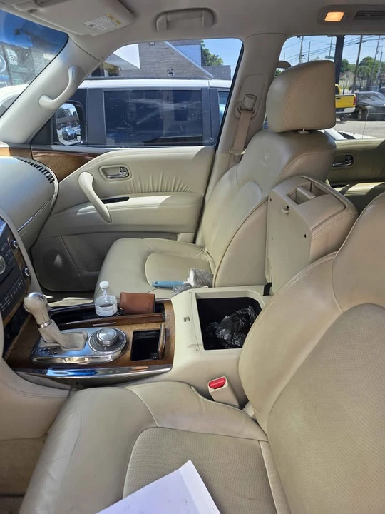 2011 Infiniti QX80 - Image 6 of 19