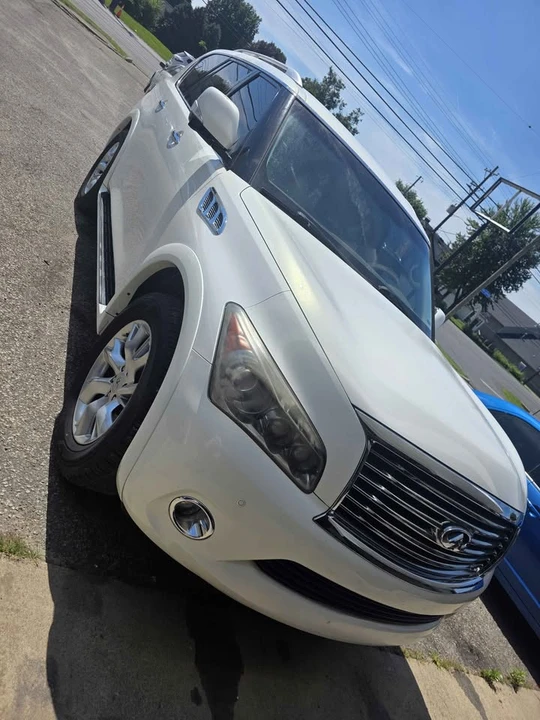 2011 Infiniti QX80 - Image 16 of 19
