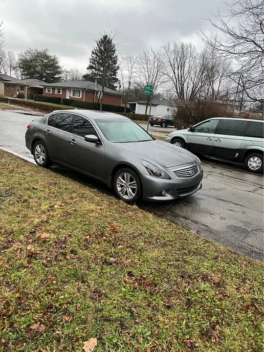 2011 Infiniti G25 4th Gen - Image 2 of 6