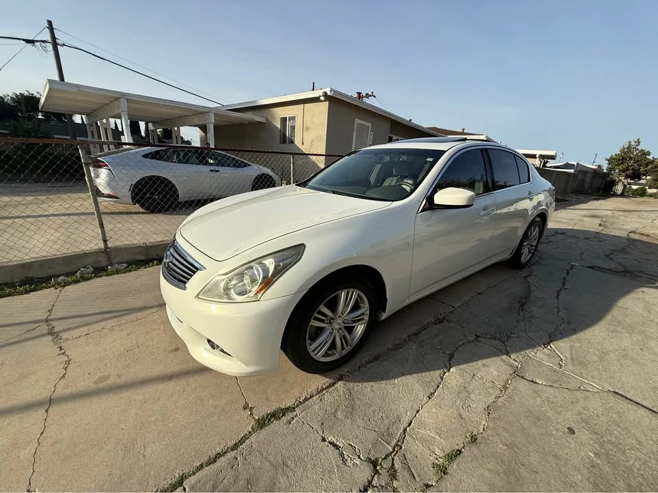 2011 Infiniti G25 4th Gen - Image 2 of 16