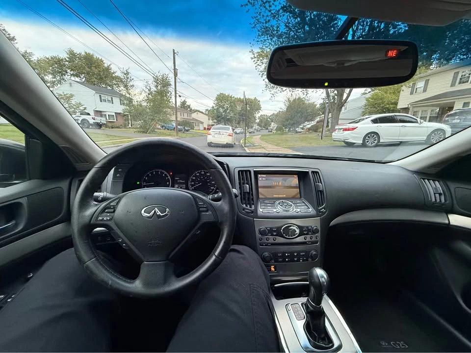 2011 Infiniti G25 4th Gen - Image 9 of 11