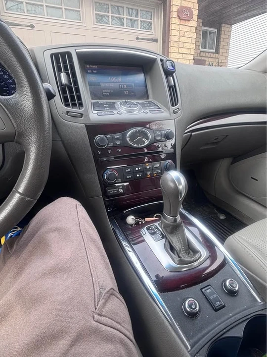 2011 Infiniti G25 4th Gen - Image 3 of 4