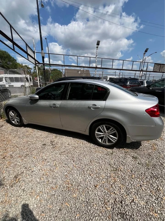 2011 Infiniti G25 4th Gen - Image 13 of 16