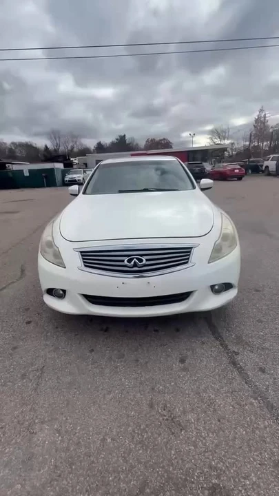 2011 Infiniti G25 4th Gen - Image 2 of 2