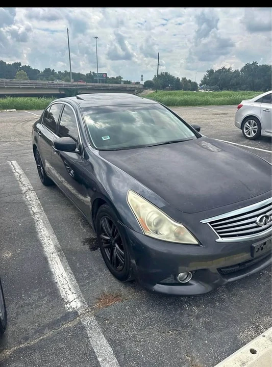 2011 Infiniti G25 4th Gen - Image 2 of 2