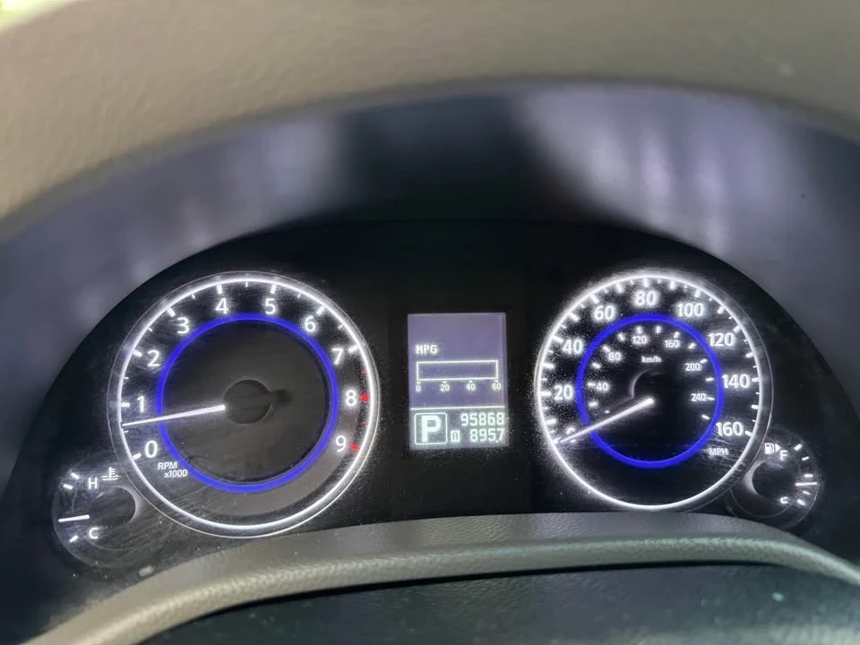 2011 Infiniti G37/Q40 4th Gen - Image 18 of 20