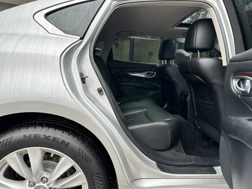 2011 Infiniti M/Q70 4th Gen - Image 19 of 20