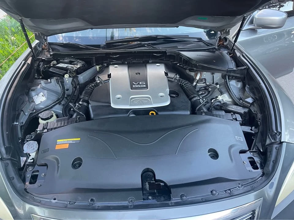 2011 Infiniti M 3rd Gen - Image 6 of 11
