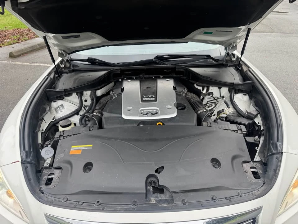 2011 Infiniti M/Q70 4th Gen - Image 9 of 12