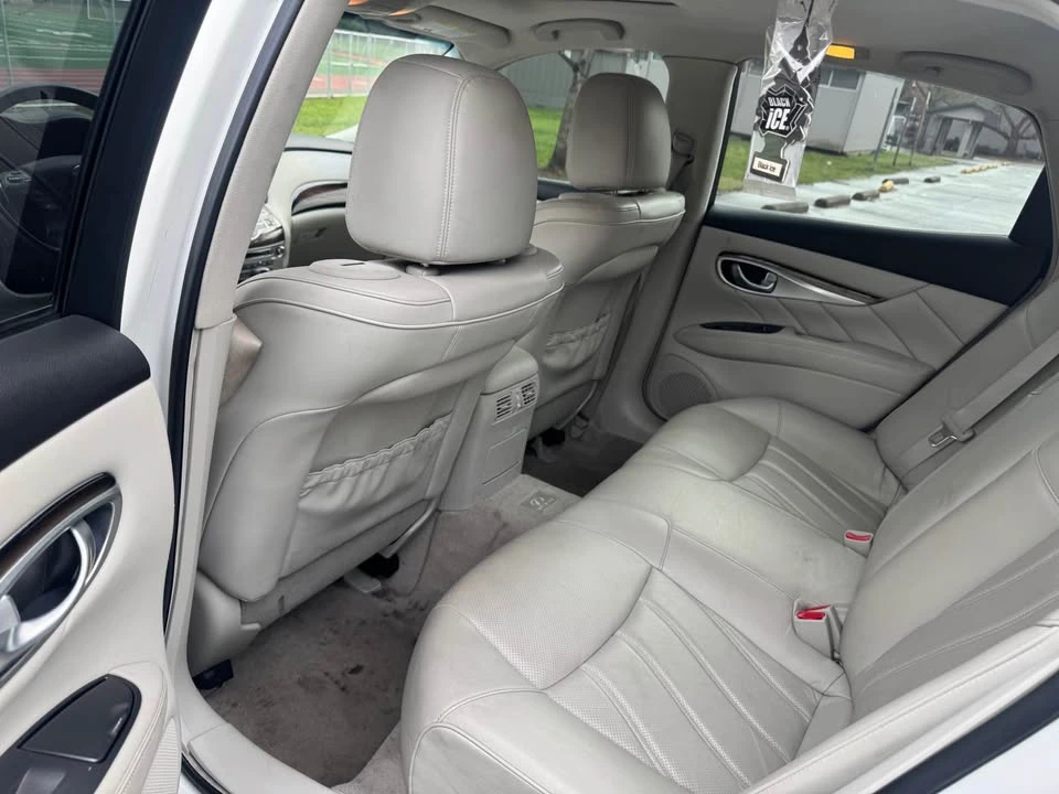 2011 Infiniti M/Q70 4th Gen - Image 11 of 12