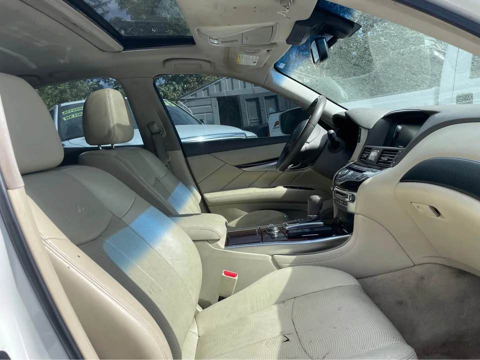 2011 Infiniti M 3rd Gen - Image 6 of 12