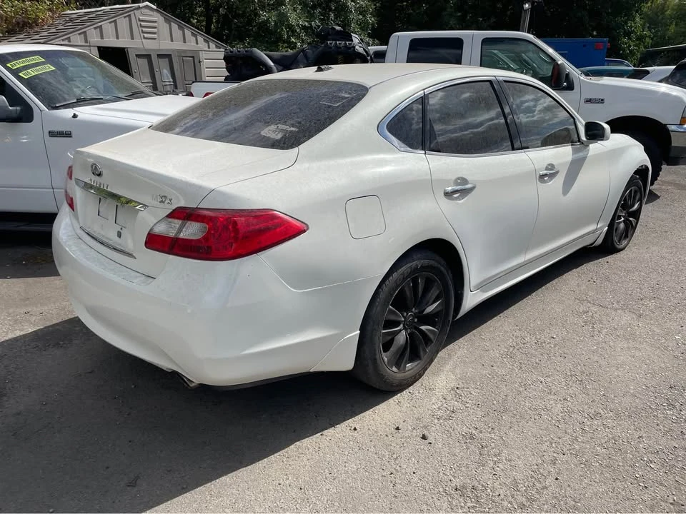 2011 Infiniti M 3rd Gen - Image 11 of 12