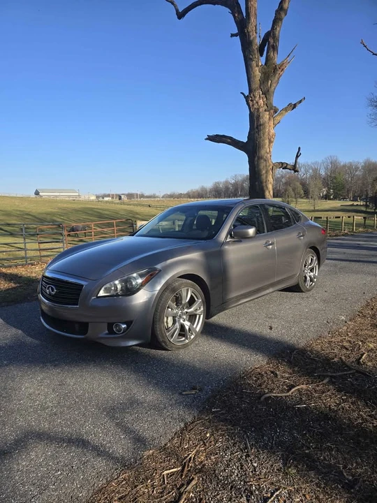 2011 Infiniti M/Q70 4th Gen - Image 10 of 16