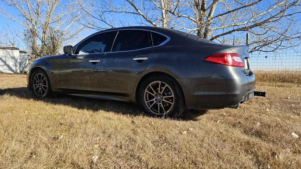 2011 Infiniti M/Q70 4th Gen - Image 4 of 13