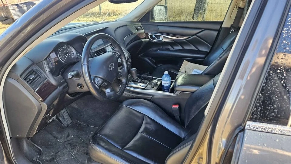 2011 Infiniti M/Q70 4th Gen - Image 10 of 13