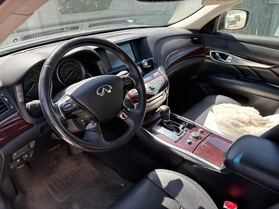 2011 Infiniti M/Q70 4th Gen - Image 4 of 5