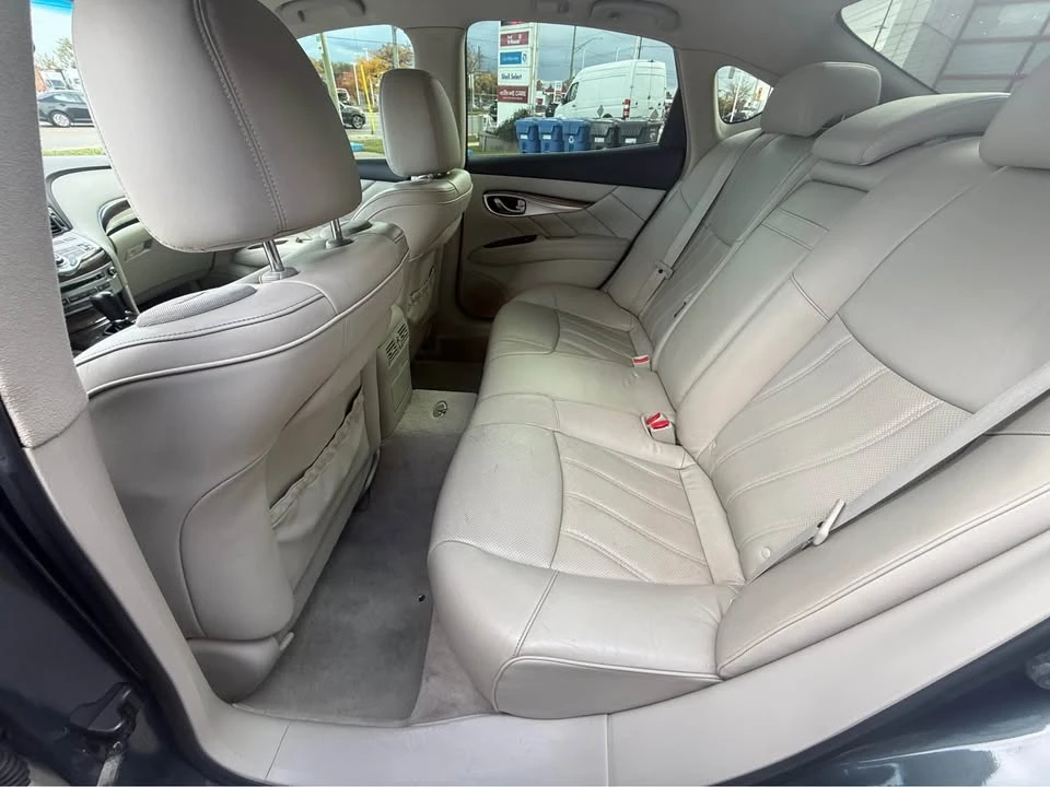 2011 Infiniti M 3rd Gen - Image 9 of 12