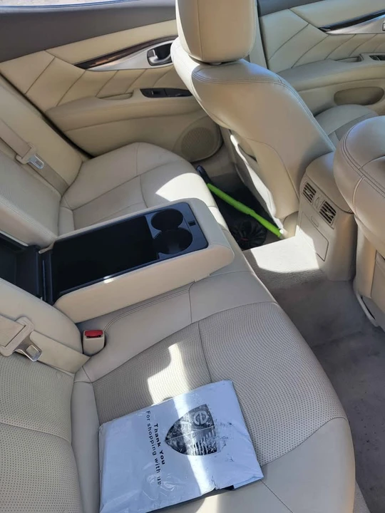 2011 Infiniti M/Q70 4th Gen - Image 10 of 15
