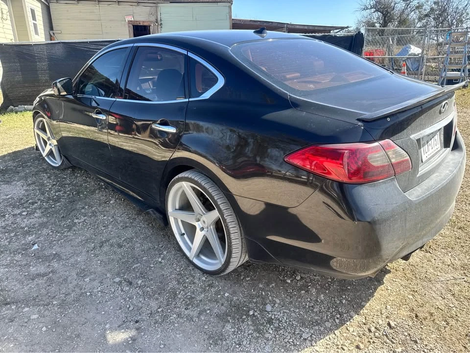 2011 Infiniti M/Q70 4th Gen - Image 6 of 7