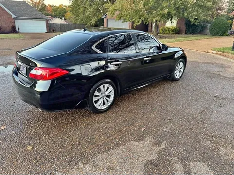 2011 Infiniti M37x