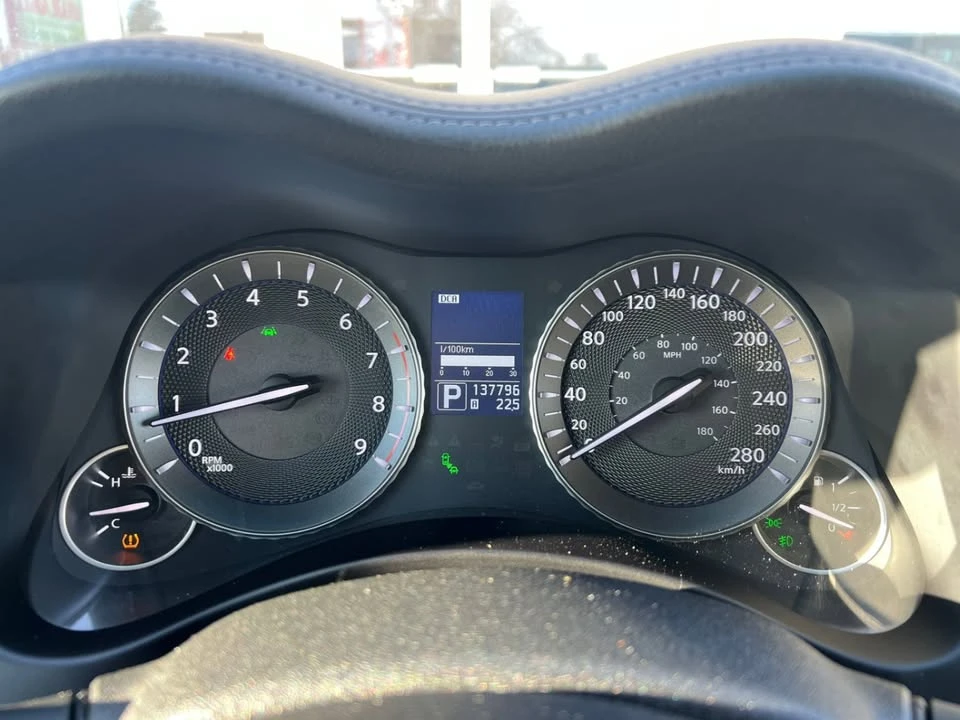 2011 Infiniti M 3rd Gen - Image 12 of 20