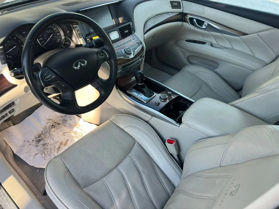 2011 Infiniti M 3rd Gen - Image 9 of 20