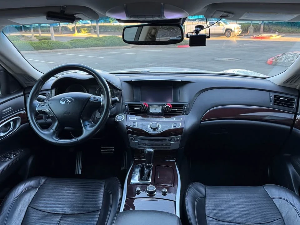 2011 Infiniti M/Q70 4th Gen - Image 9 of 12