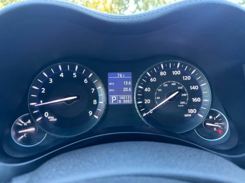 2011 Infiniti M/Q70 4th Gen - Image 11 of 12
