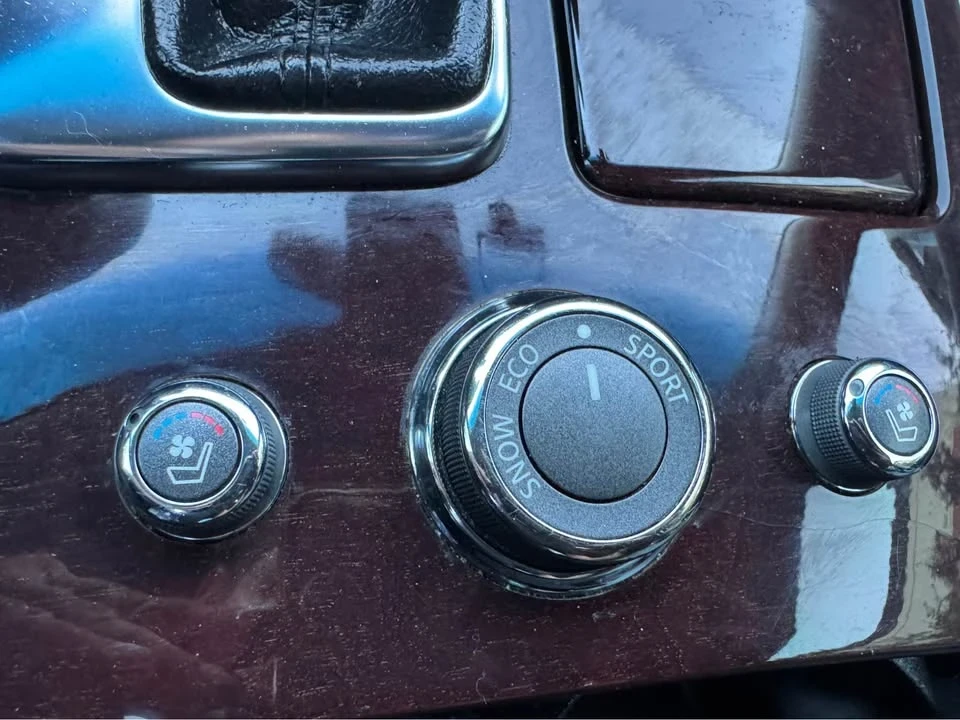 2011 Infiniti M/Q70 4th Gen - Image 10 of 12
