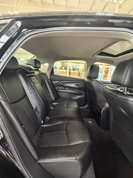 2011 Infiniti M/Q70 4th Gen - Image 4 of 9