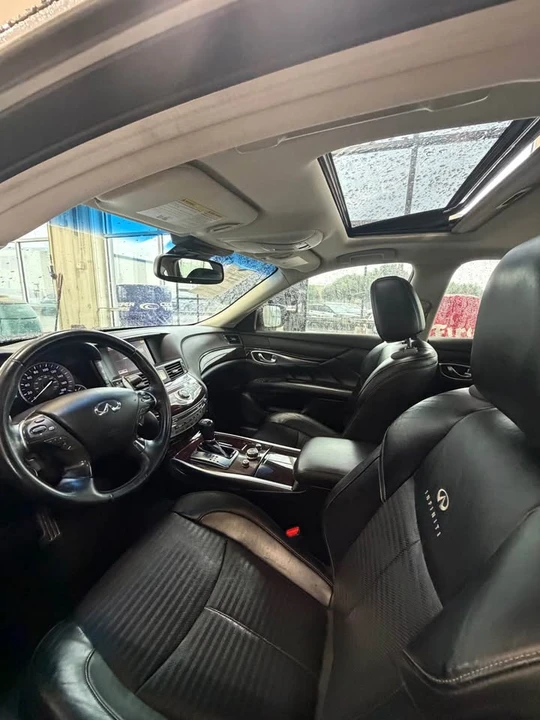 2011 Infiniti M/Q70 4th Gen - Image 3 of 9