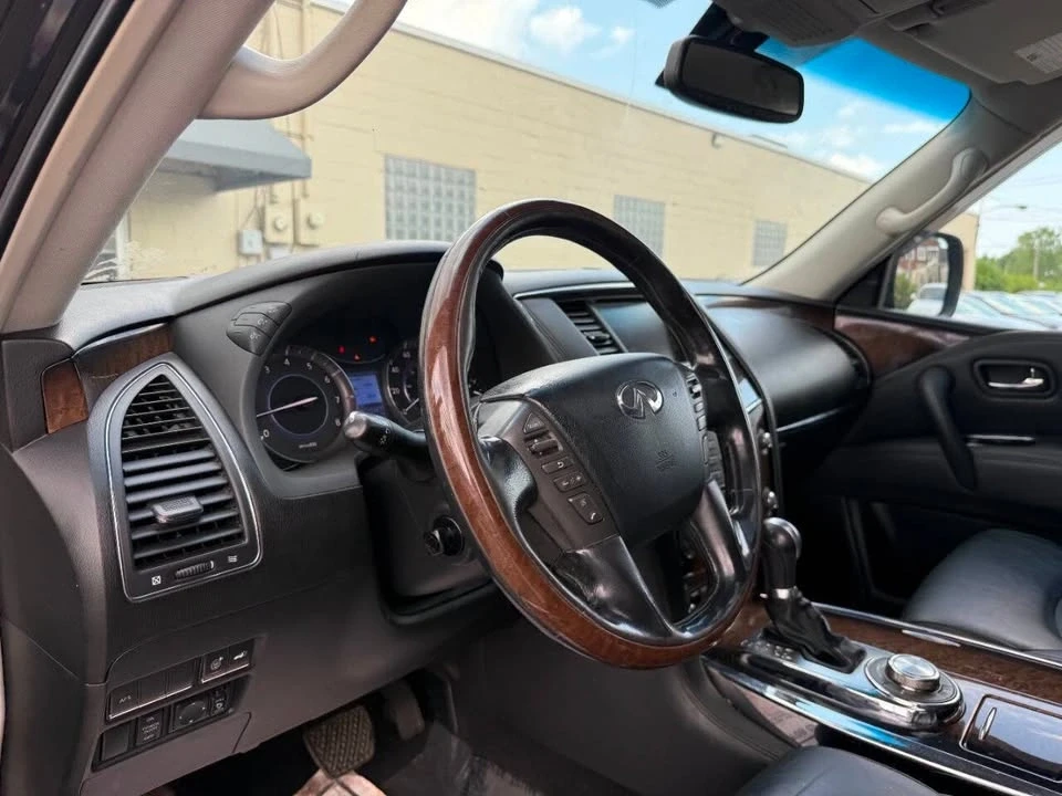 2011 Infiniti QX80 - Image 17 of 20