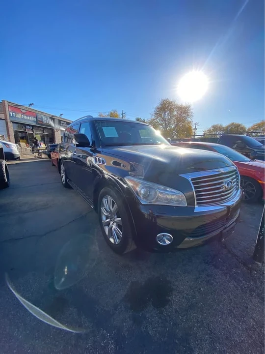 2011 Infiniti QX80 - Image 2 of 6