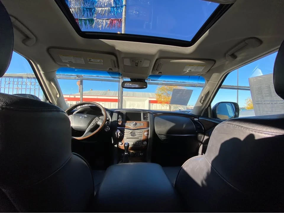 2011 Infiniti QX80 - Image 6 of 6