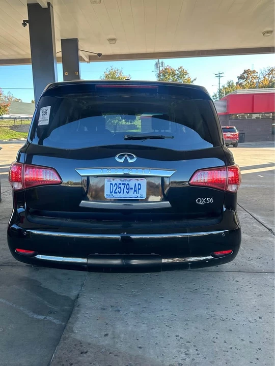 2011 Infiniti QX80 - Image 5 of 12