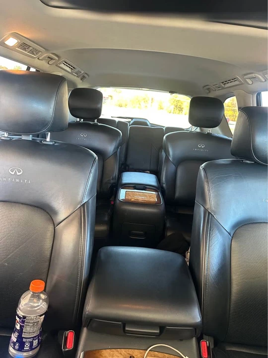 2011 Infiniti QX80 - Image 11 of 12