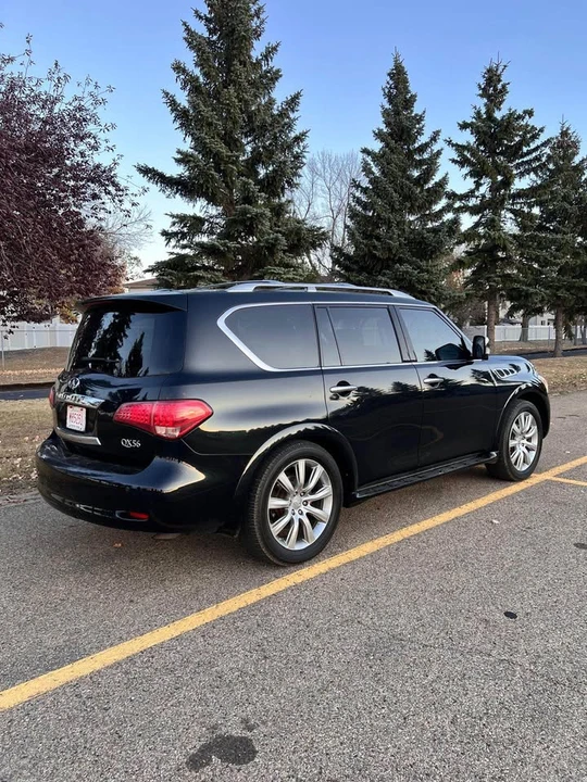 2011 Infiniti QX80 - Image 3 of 14