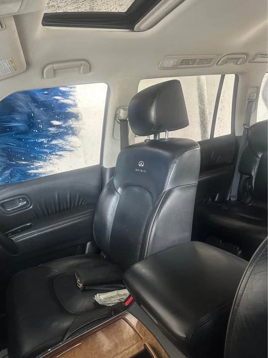 2011 Infiniti QX80 - Image 11 of 11