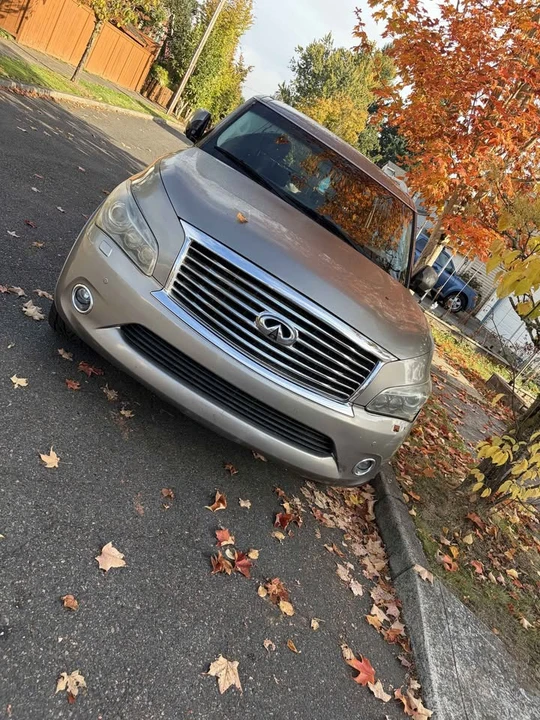 2011 Infiniti QX80 - Image 4 of 9