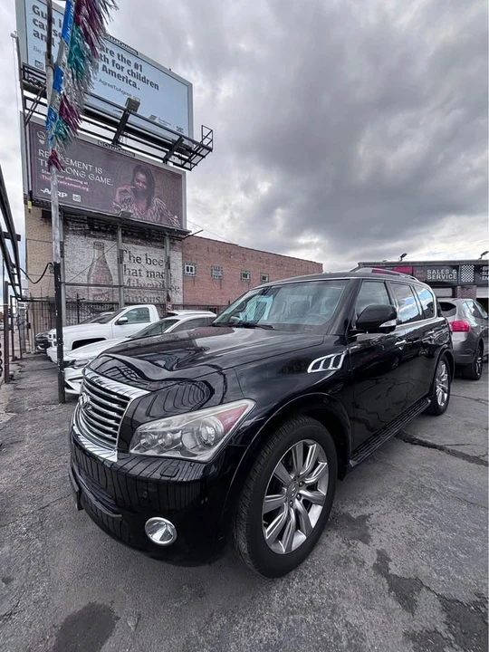 2011 Infiniti QX80 - Image 2 of 6