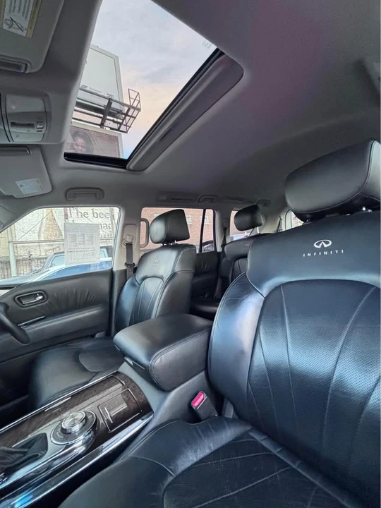 2011 Infiniti QX80 - Image 4 of 6