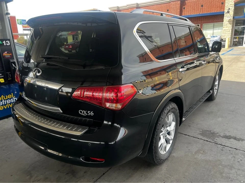 2011 Infiniti QX80 - Image 2 of 10