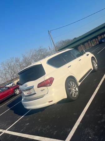 2011 Infiniti QX80 - Image 4 of 20