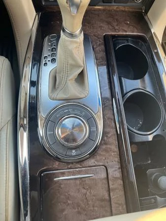 2011 Infiniti QX80 - Image 12 of 20