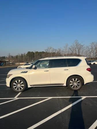 2011 Infiniti QX80 - Image 7 of 20